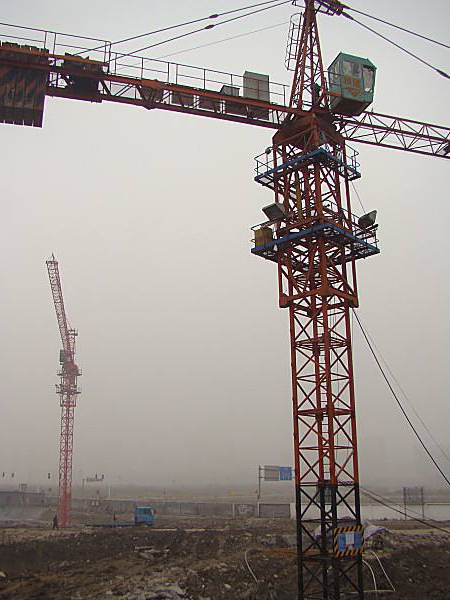 塔機